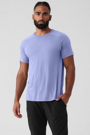 Camiseta Alo Yoga The Triumph Crew Neck Masculino Azuis | 1743-UKXMC