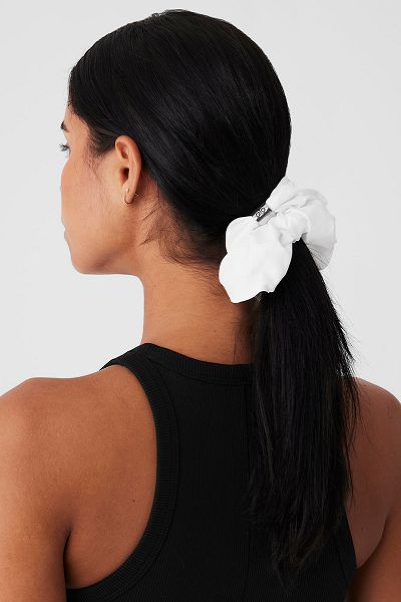 Acessórios De Cabelo Alo Yoga Bead It Oversized Scrunchie Accessories Branco | 6328-PXQUS