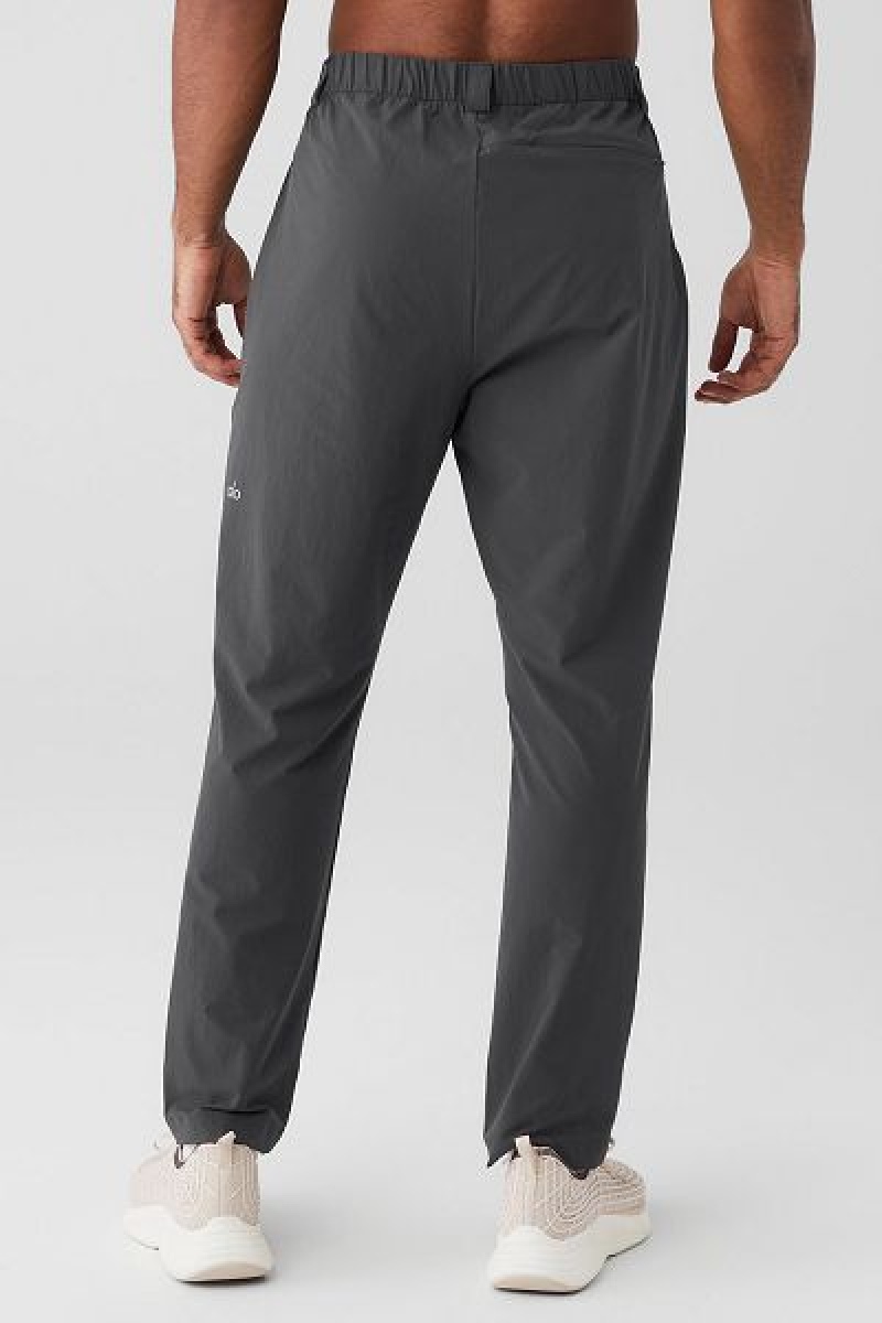 Calças Alo Yoga Co-Op Cropped Tech Masculino Cinzentas Escuro | 1825-DIHZQ