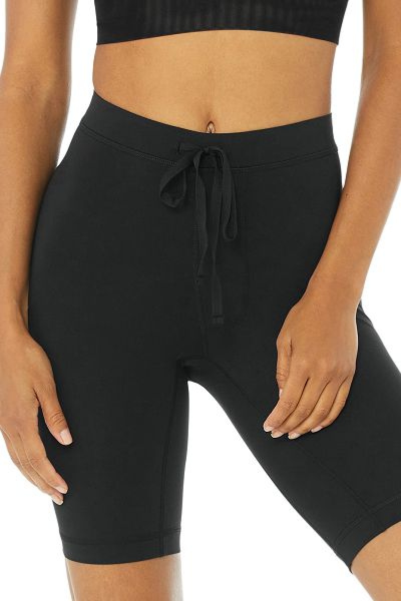 Calção Alo Yoga 9” Warrior Compression Feminino Pretas | 4821-FTWED