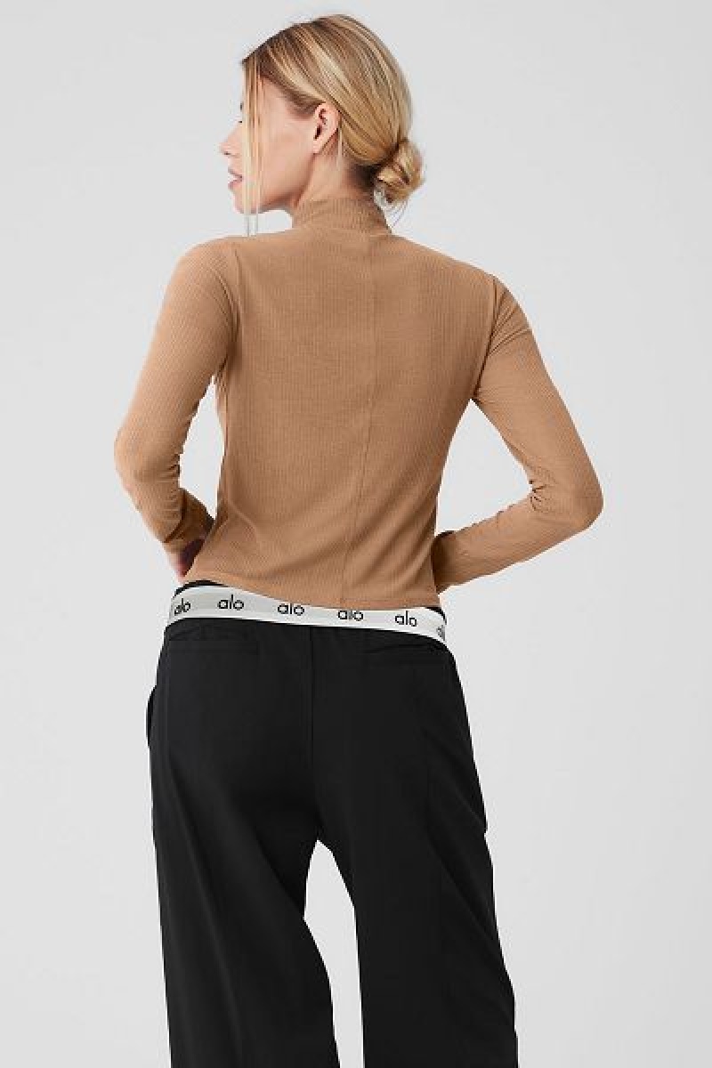 Camiseta Alo Yoga Com Nervuras Sea Coast Mockneck Long Sleeve Feminino Caqui | 7302-YNCRG