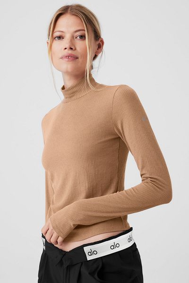 Camiseta Alo Yoga Com Nervuras Sea Coast Mockneck Long Sleeve Feminino Caqui | 7302-YNCRG