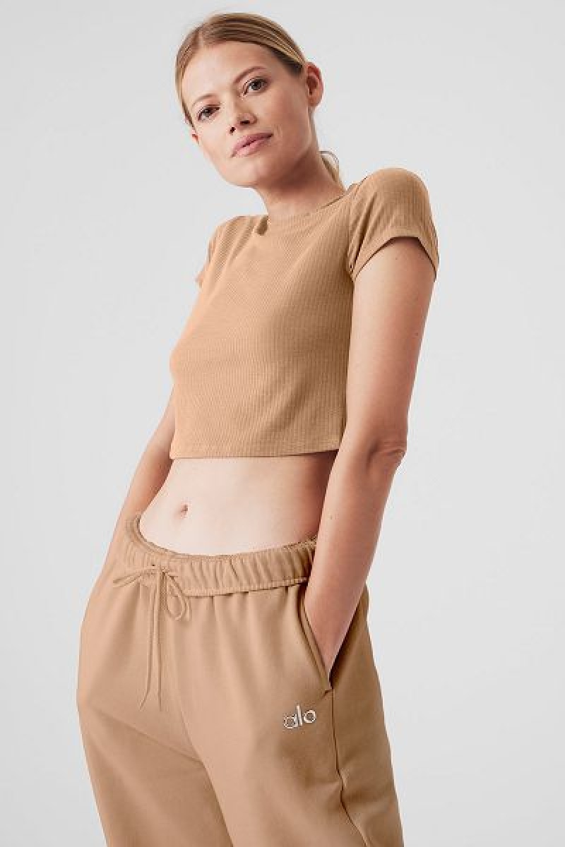 Camiseta Alo Yoga Com Nervuras Sea Coast Cropped Curta Sleeve Feminino Caqui | 8249-LRXAQ