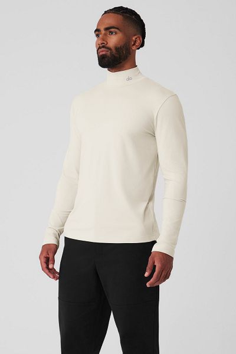 Camiseta Alo Yoga Conquer Reform Mock Neck Long Sleeve Masculino Bege | 6251-HSGQR