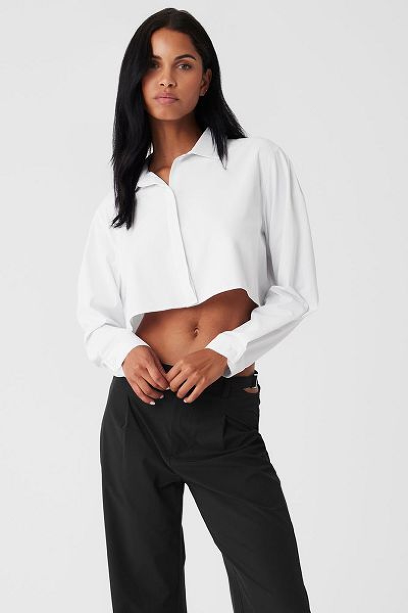 Camiseta Alo Yoga Cropped Take Me Out Button Up Feminino Branco | 7491-PUQIM