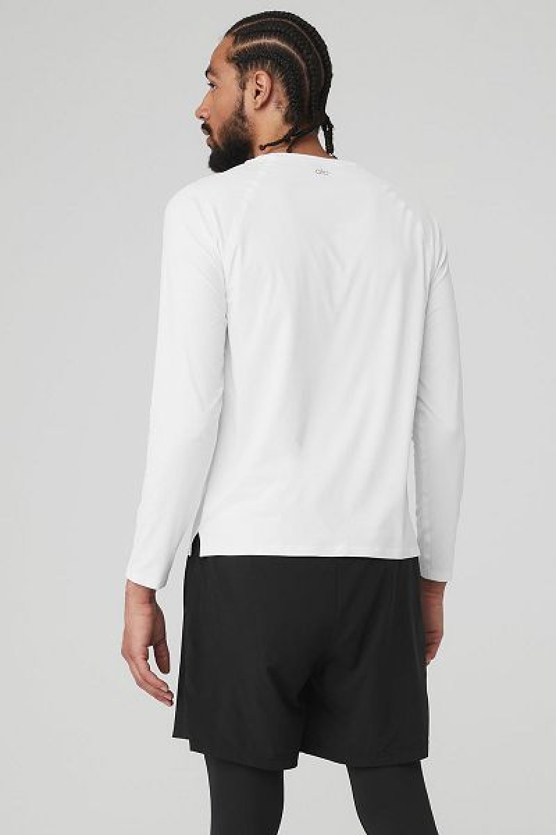 Camiseta Alo Yoga Idol Long Sleeve Performance Masculino Branco | 5608-JYVHR