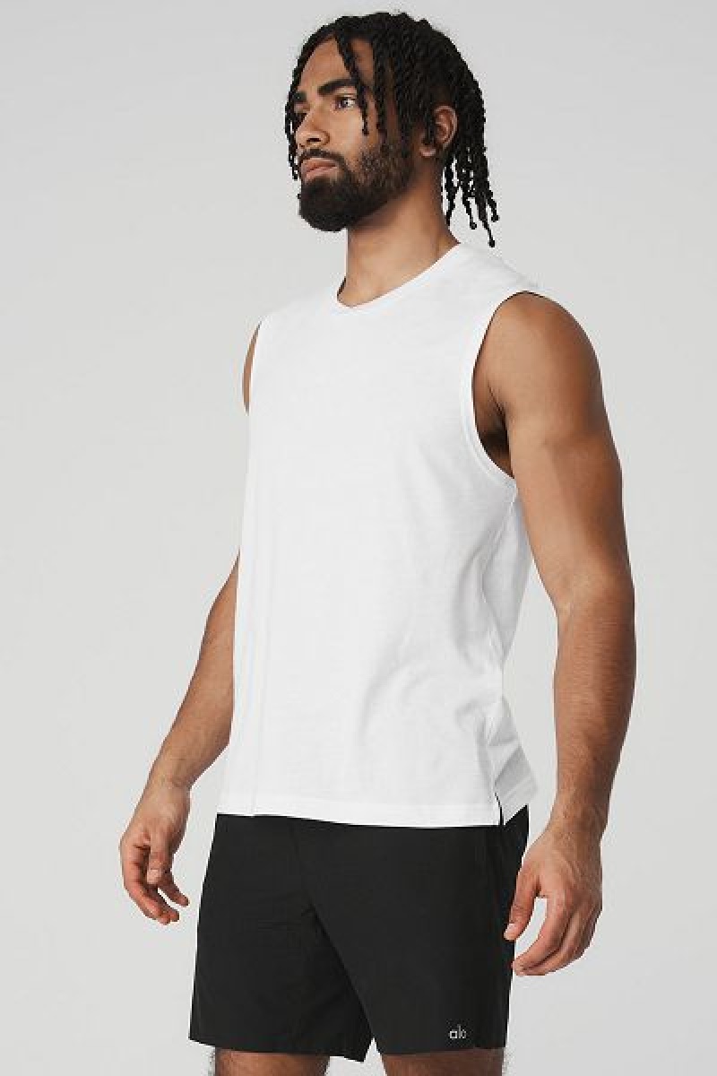 Camisetas Regata Alo Yoga The Triumph Muscle Masculino Branco | 9852-VSWJE