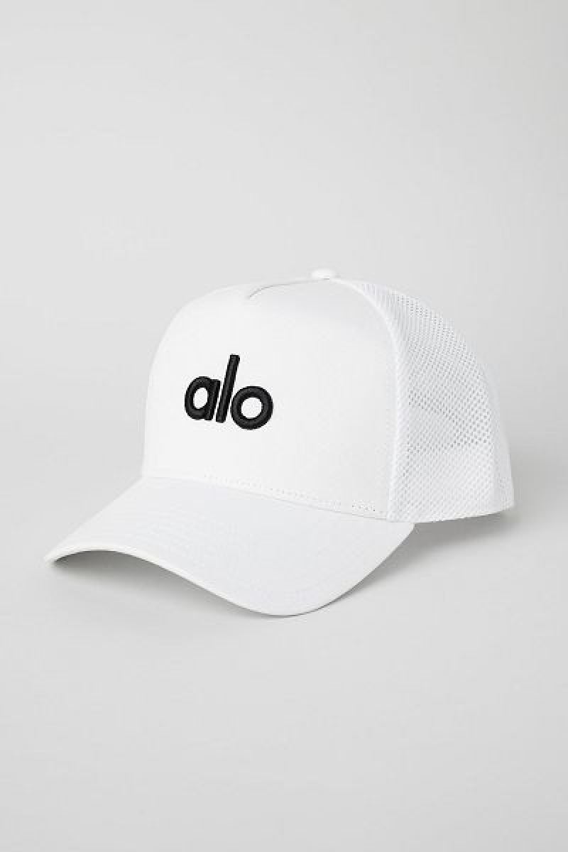 Chapeus Alo Yoga District Trucker Accessories Branco Pretas | 6285-QCXJF