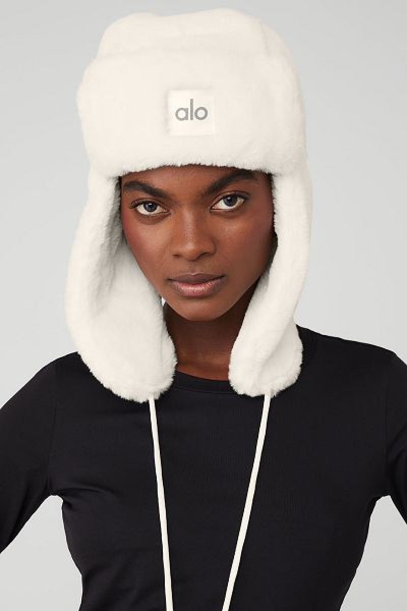 Chapeus Alo Yoga Faux Fur Polar Accessories Branco | 1968-DUWFQ