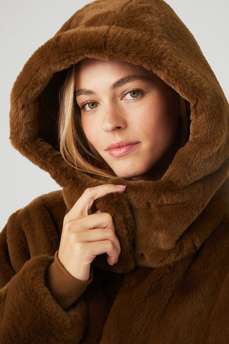 Jaquetas Alo Yoga Faux Fur Foxy Feminino Chocolate | 1207-HDZEY