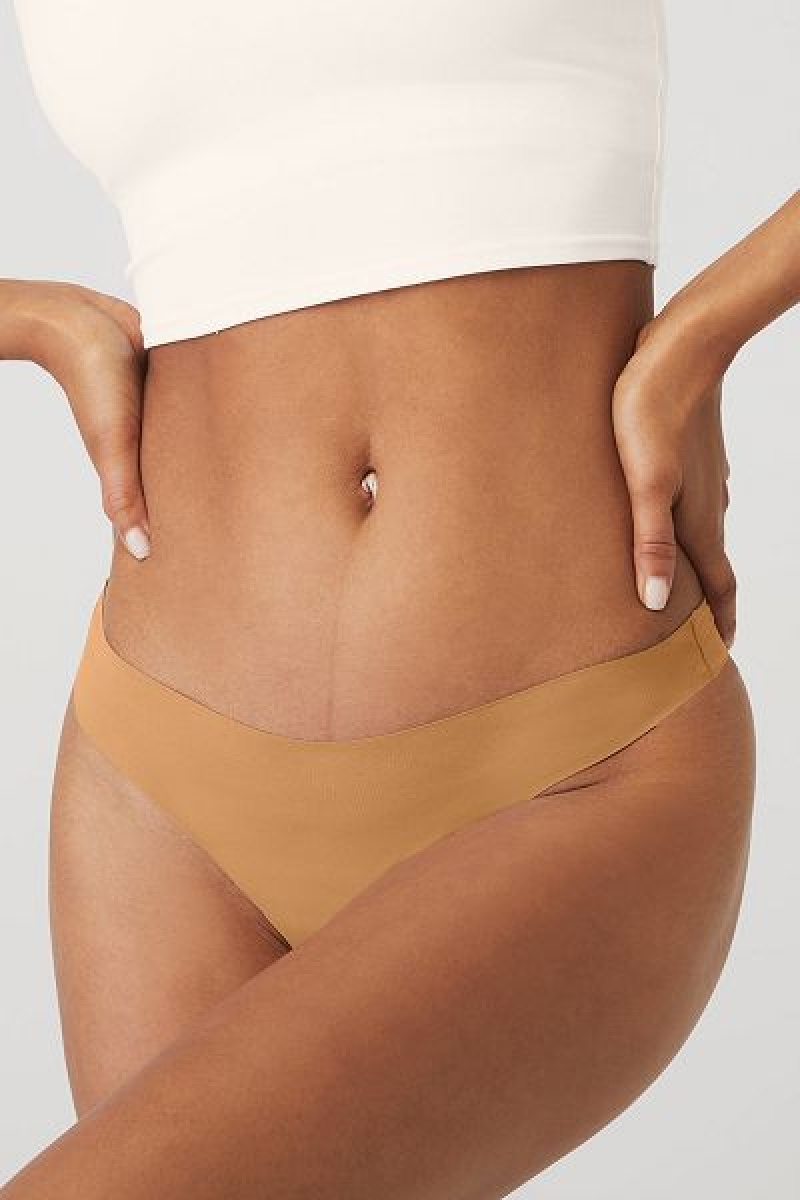 Thong Alo Yoga Airbrush Invisible Feminino Marrom | 5279-IDTXB